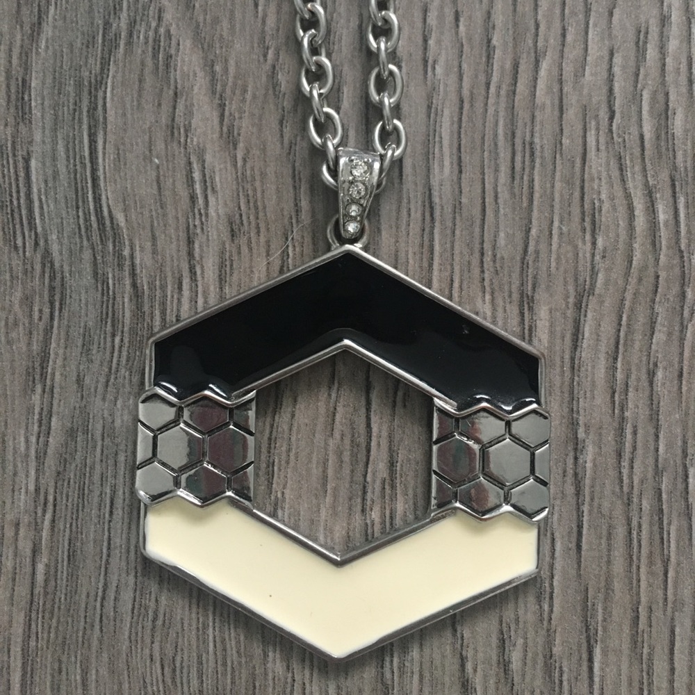 Belle Noel Hexagon Pendant